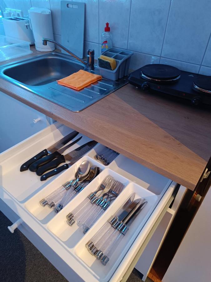 In Villa 56 Qm Apartment, 24 H Check-In,Free Parking هانوفر المظهر الخارجي الصورة